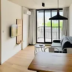 Live Suites